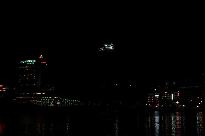 081224_193334_0.jpg