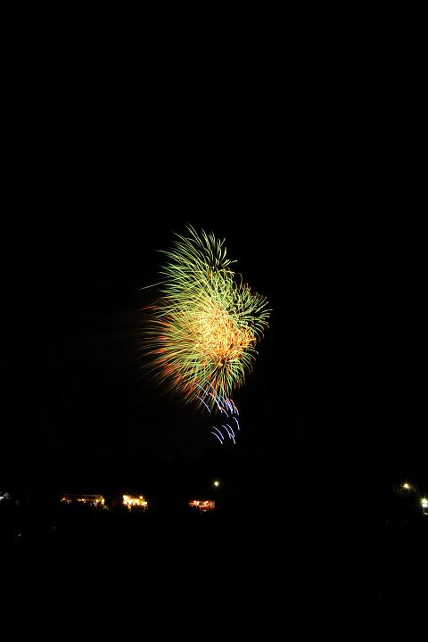 090725_195000_0.jpg