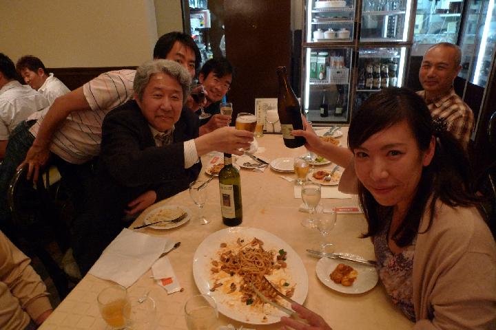 090618_203833_0.jpg
